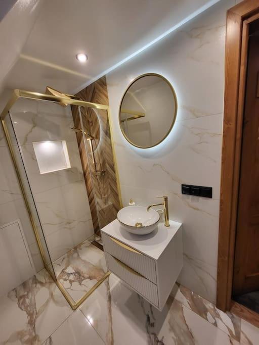 Gubalowskilaspremium Apartment *